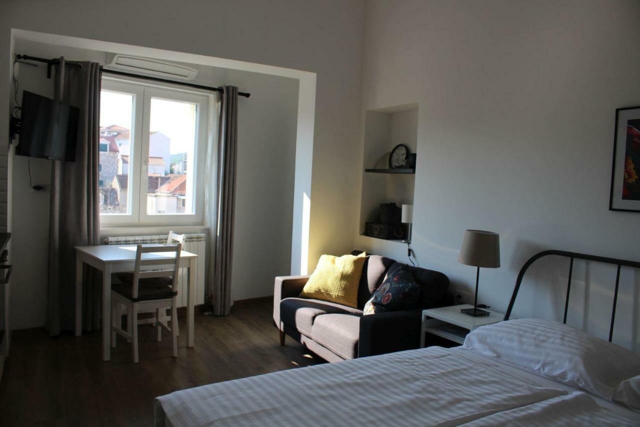 Zaton  Apartments Ivan Zaton מראה חיצוני תמונה