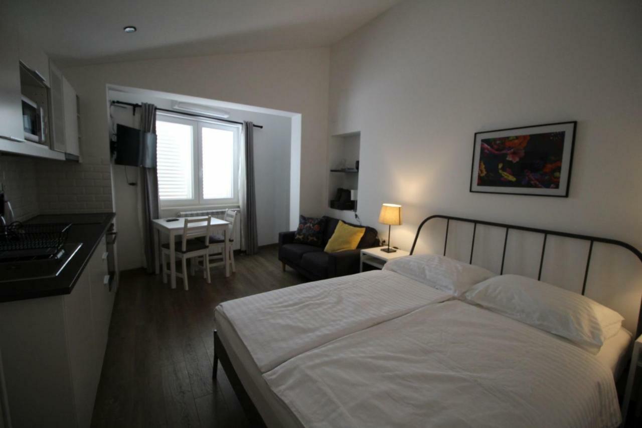 Zaton  Apartments Ivan Zaton מראה חיצוני תמונה