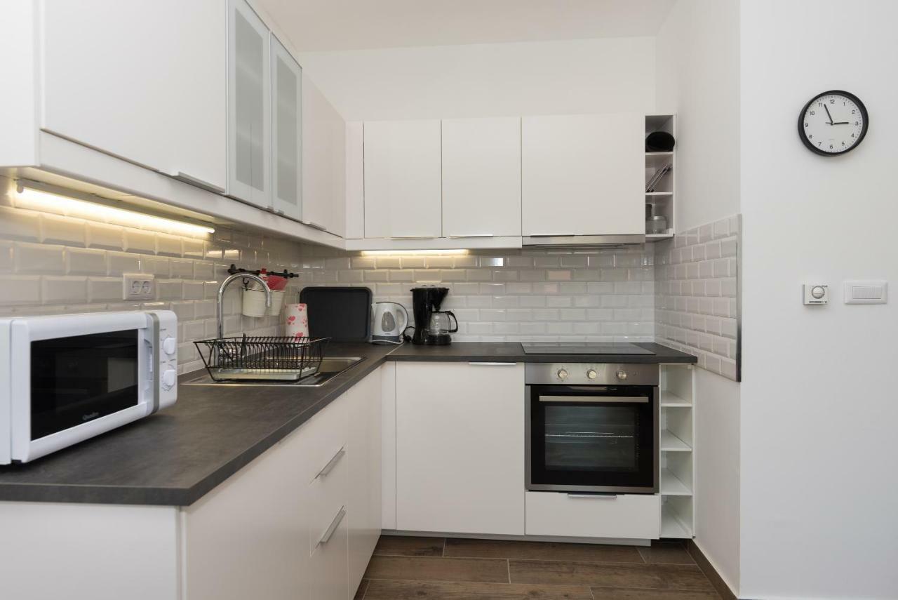 Zaton  Apartments Ivan Zaton מראה חיצוני תמונה