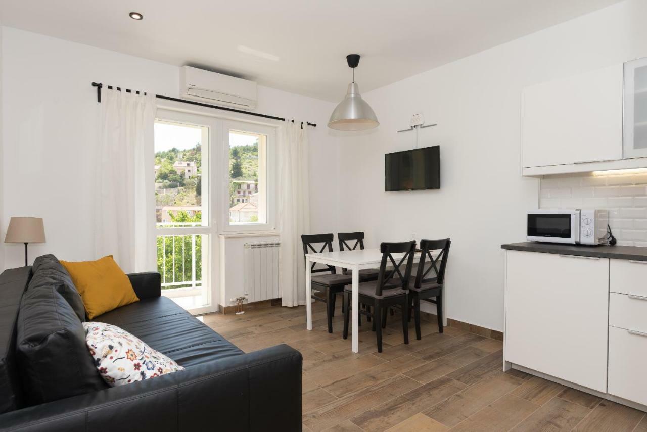Zaton  Apartments Ivan Zaton מראה חיצוני תמונה